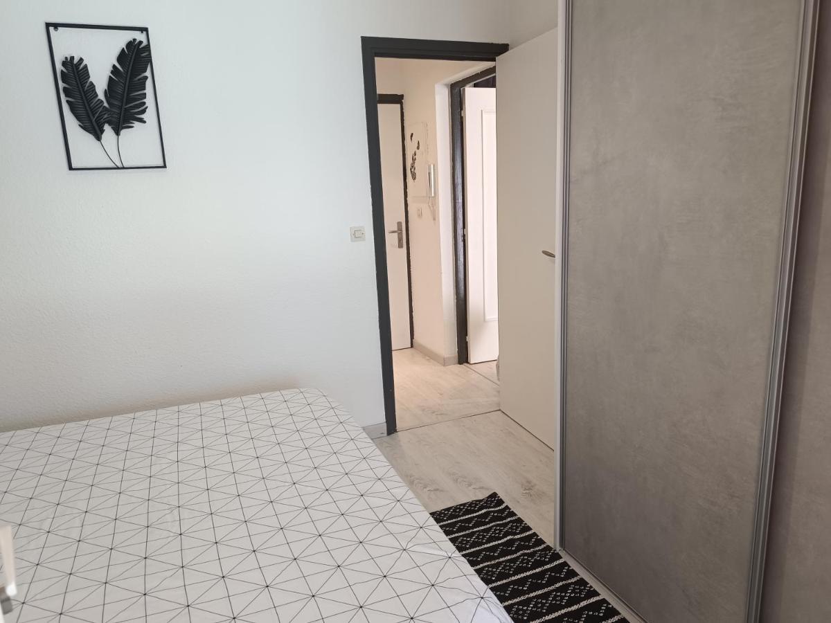 Appartement A 50 Metres De La Plage Fréjus Exterior photo