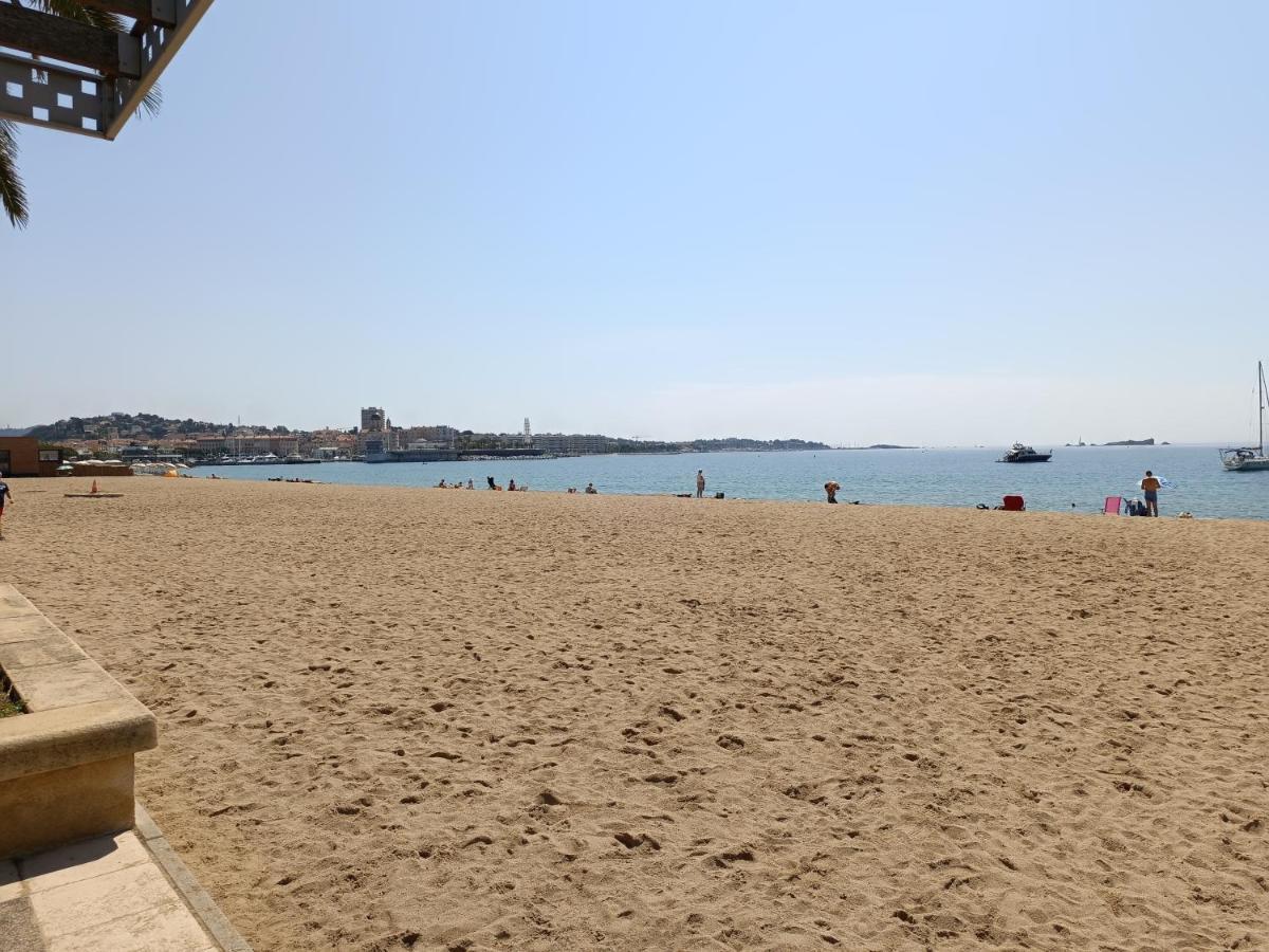 Appartement A 50 Metres De La Plage Fréjus Exterior photo